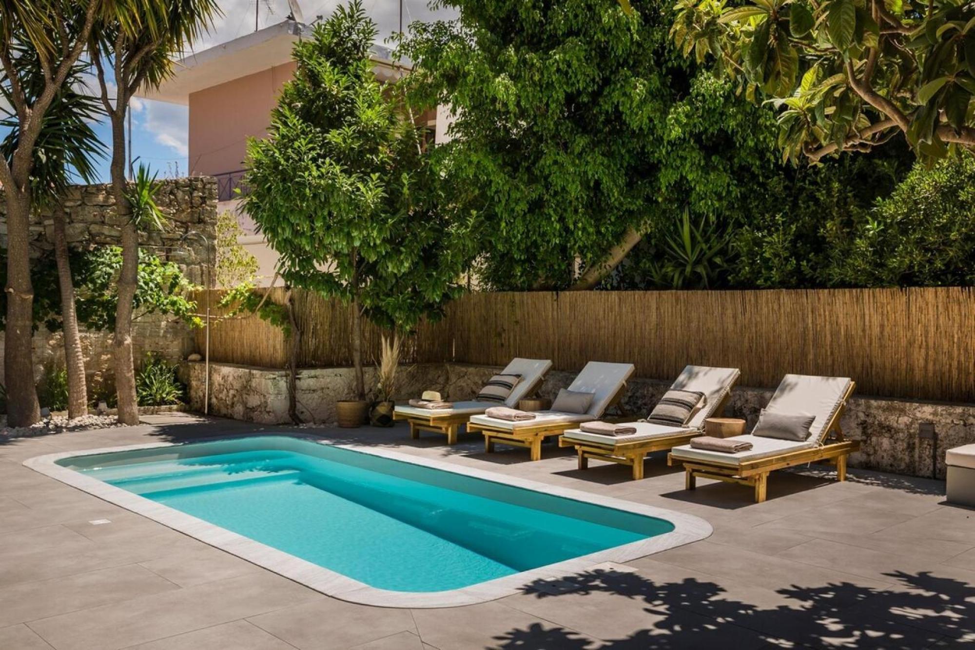 Mystique Lagoon Villa อาร์กอสโตลี ภายนอก รูปภาพ