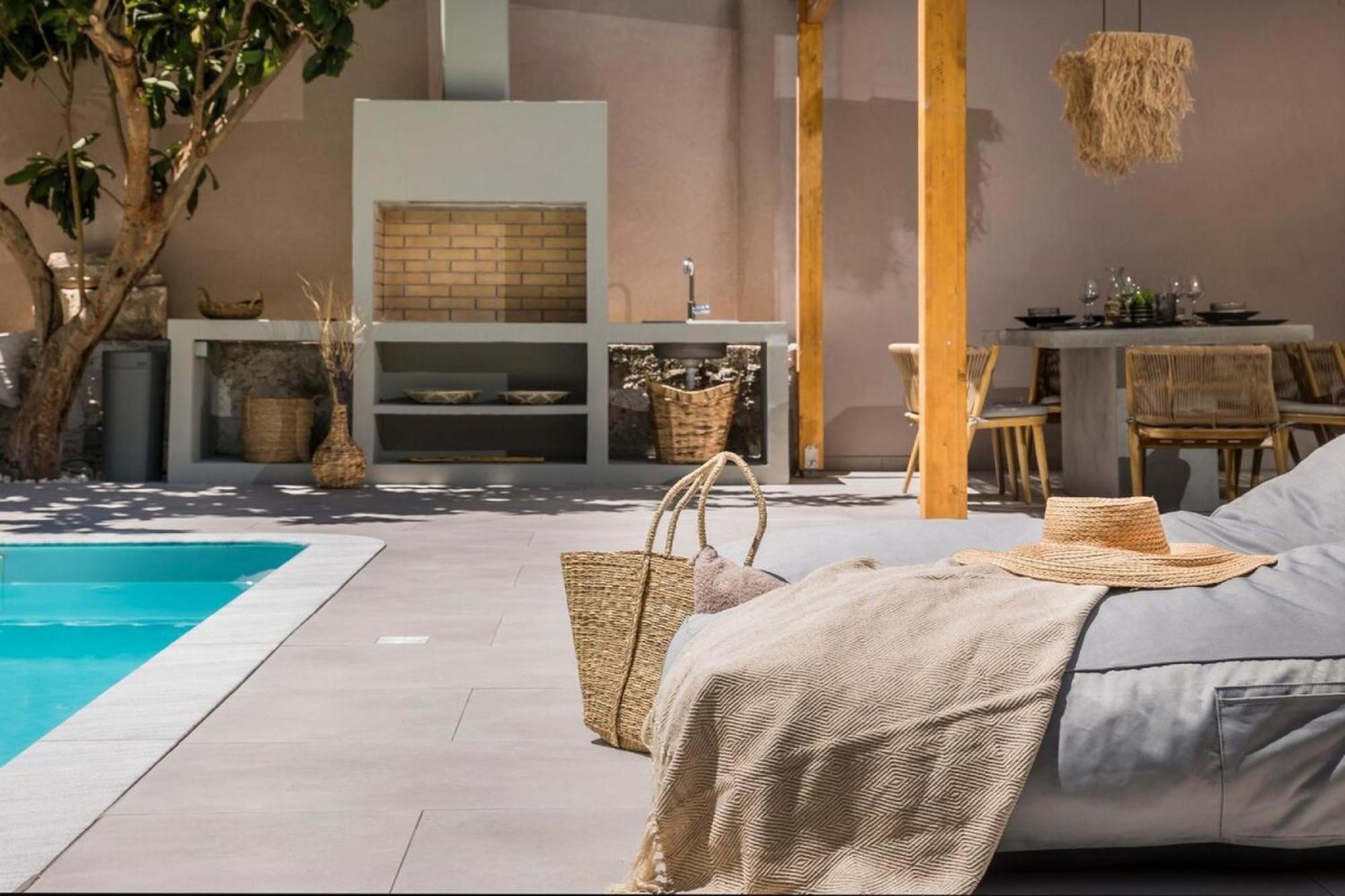 Mystique Lagoon Villa อาร์กอสโตลี ภายนอก รูปภาพ