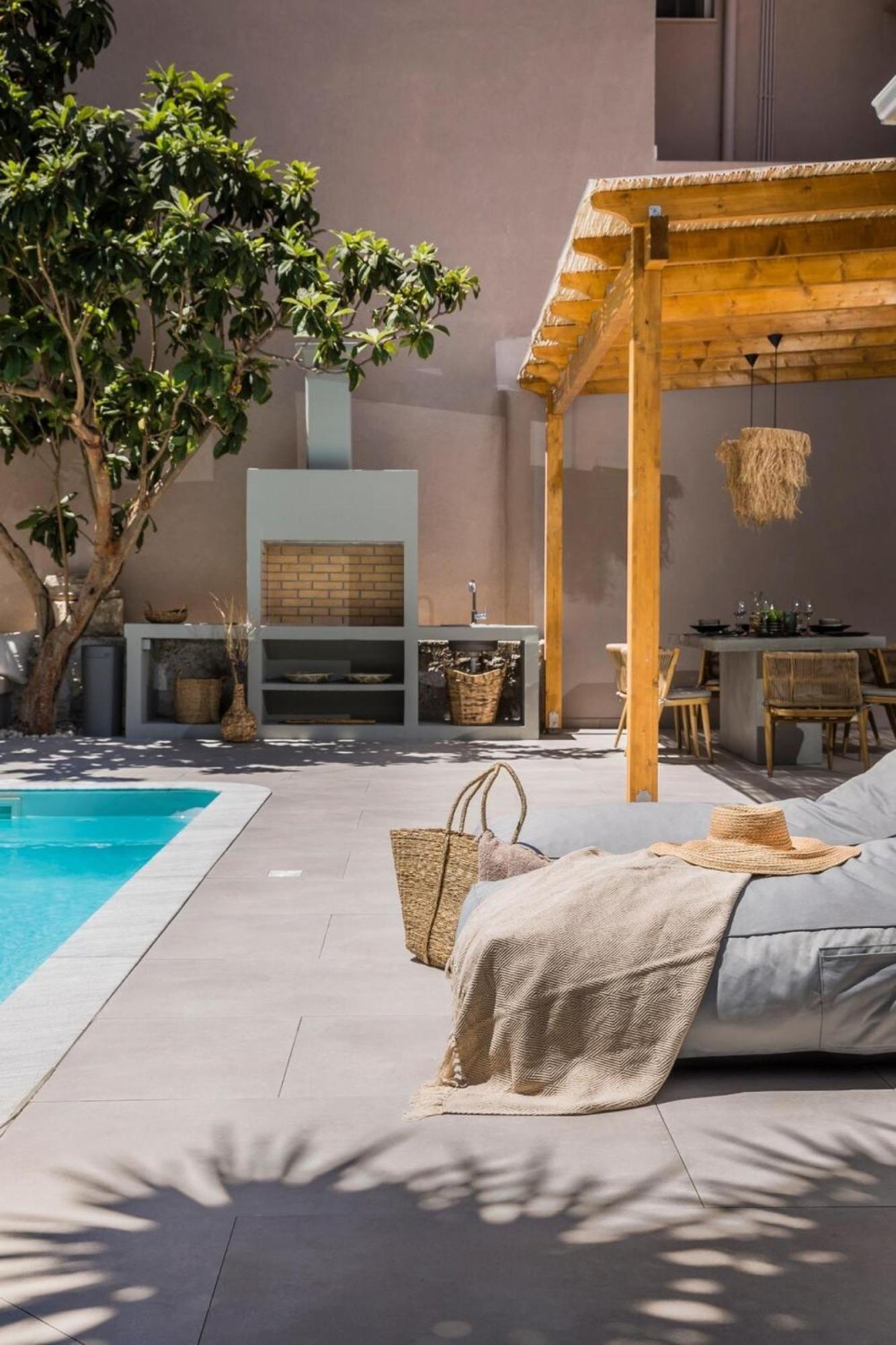 Mystique Lagoon Villa อาร์กอสโตลี ภายนอก รูปภาพ