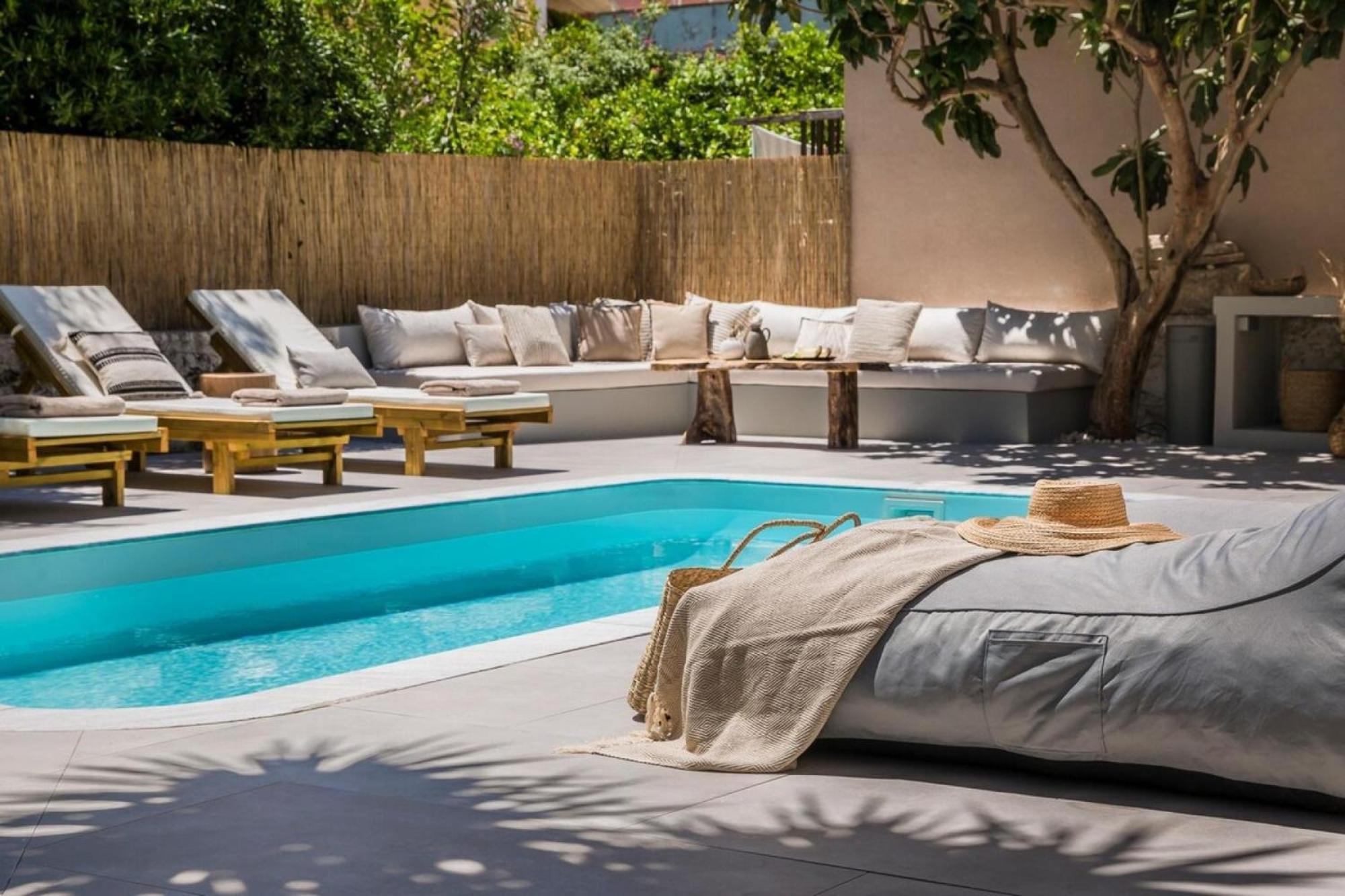 Mystique Lagoon Villa อาร์กอสโตลี ภายนอก รูปภาพ